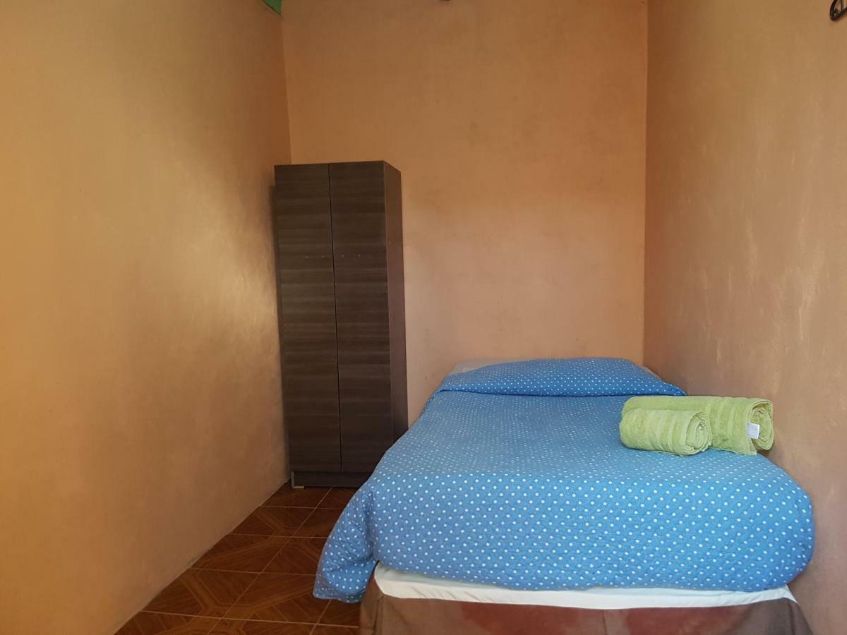 Hostal Tuyasto San Pedro de Atacama Exteriör bild